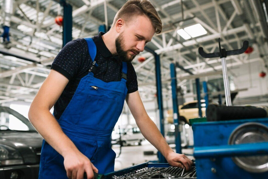 Законопроєкт «Про професійну освіту» ухвалено Кабміном: що він передбачає Законопроєкт «Про професійну освіту» ухвалено Кабміном: що він передбачає