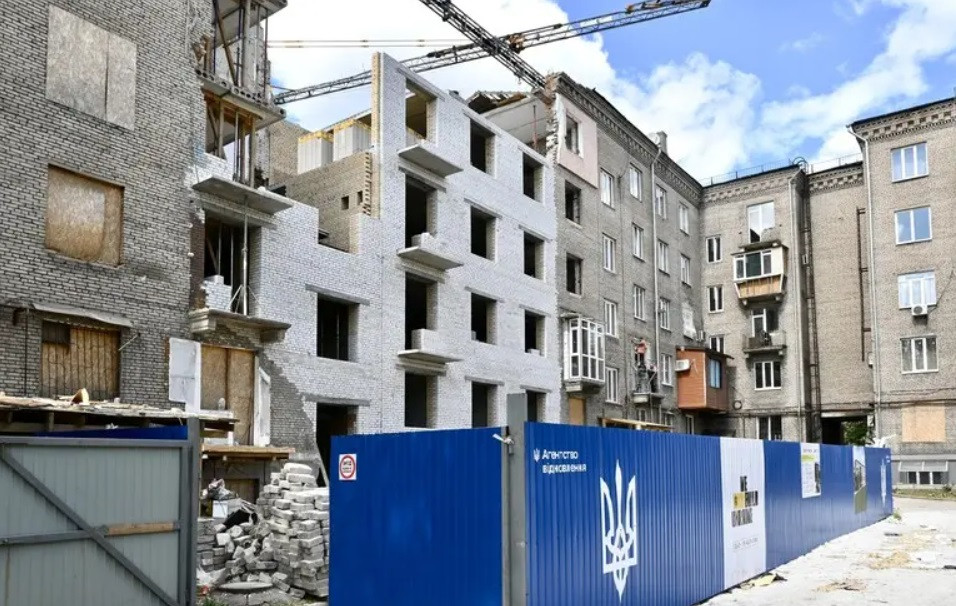 Україна відновила понад 100 тисяч об’єктів житла Україна відновила понад 100 тисяч об’єктів житла