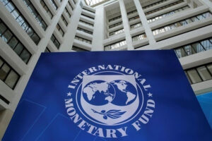 МВФ погіршив прогноз щодо економічного зростання в Україні